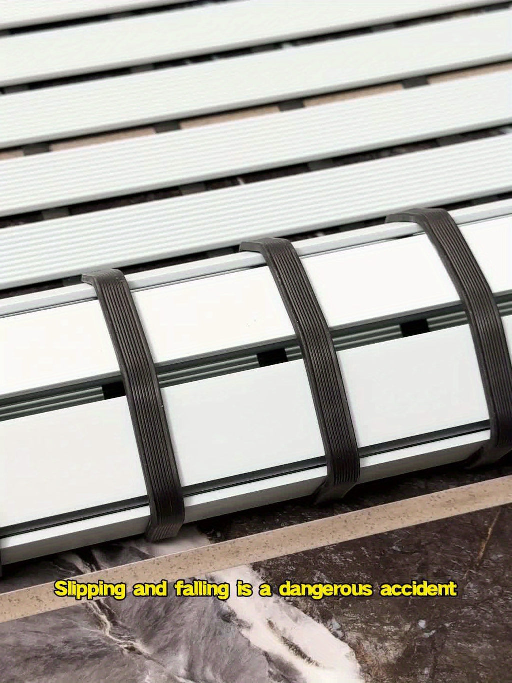 1pc of Dongyang brand Christmas PVC anti slip bathroom mat, bathroom mat with rubber backing and drainage holes